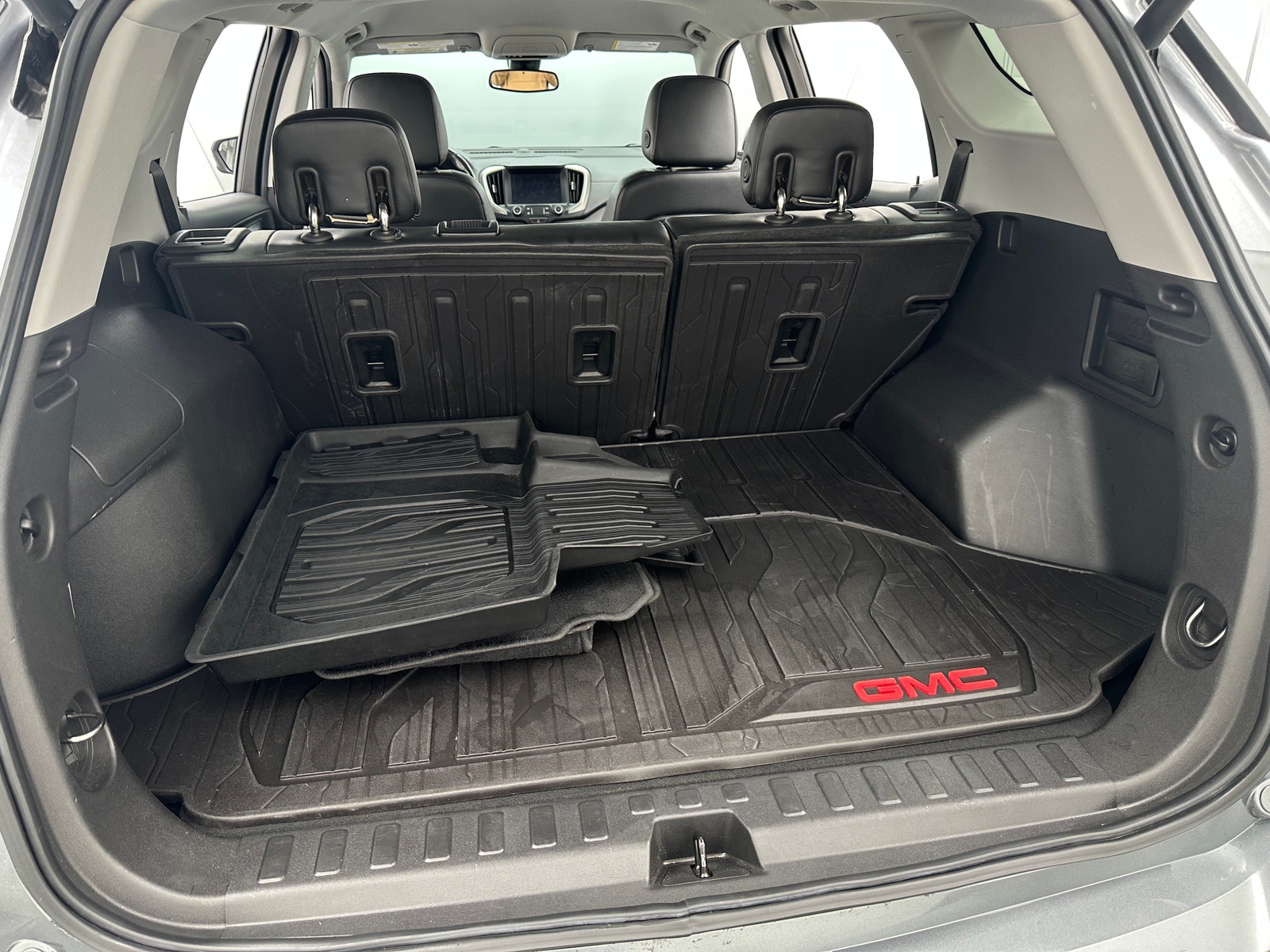Thumbnail: 2020 GMC Terrain - 6