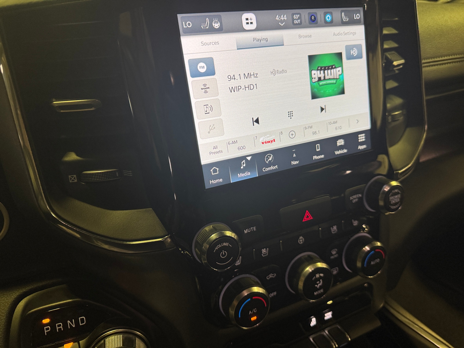 Thumbnail: 2024 RAM 1500 - 3