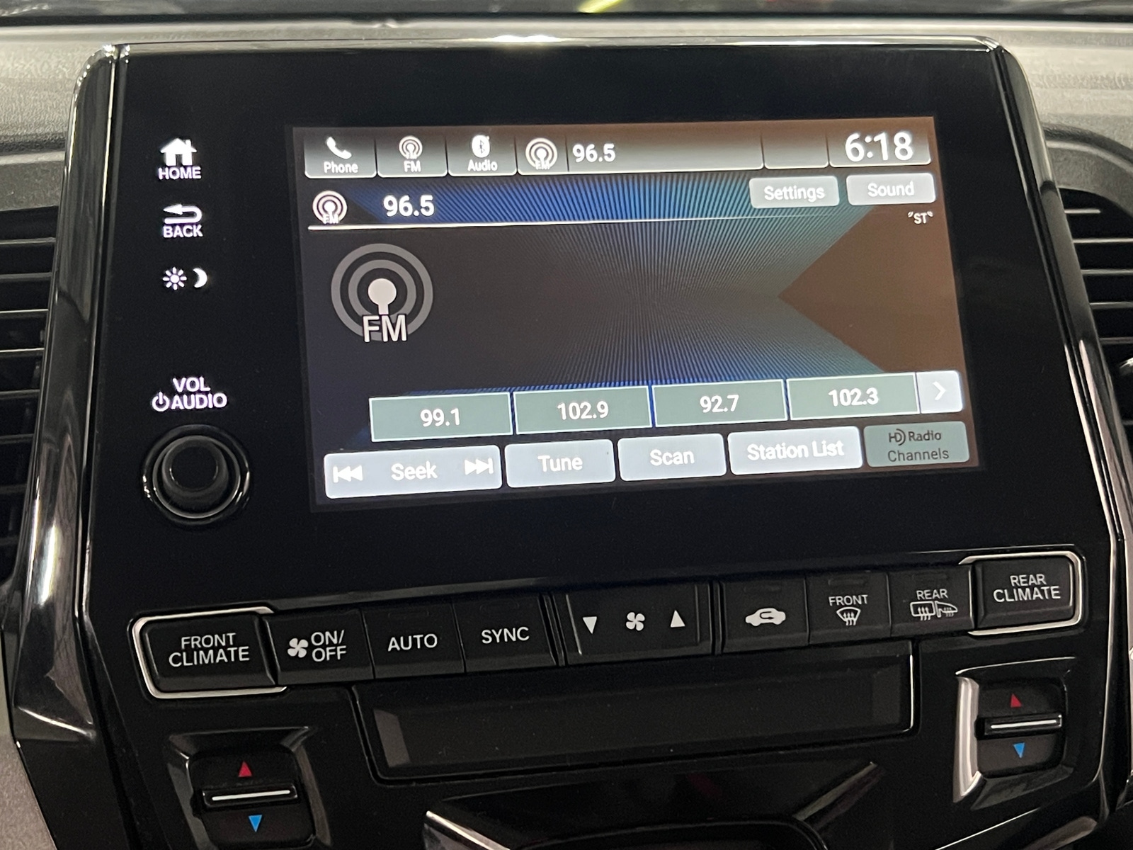 Thumbnail: 2019 Honda Odyssey - 4