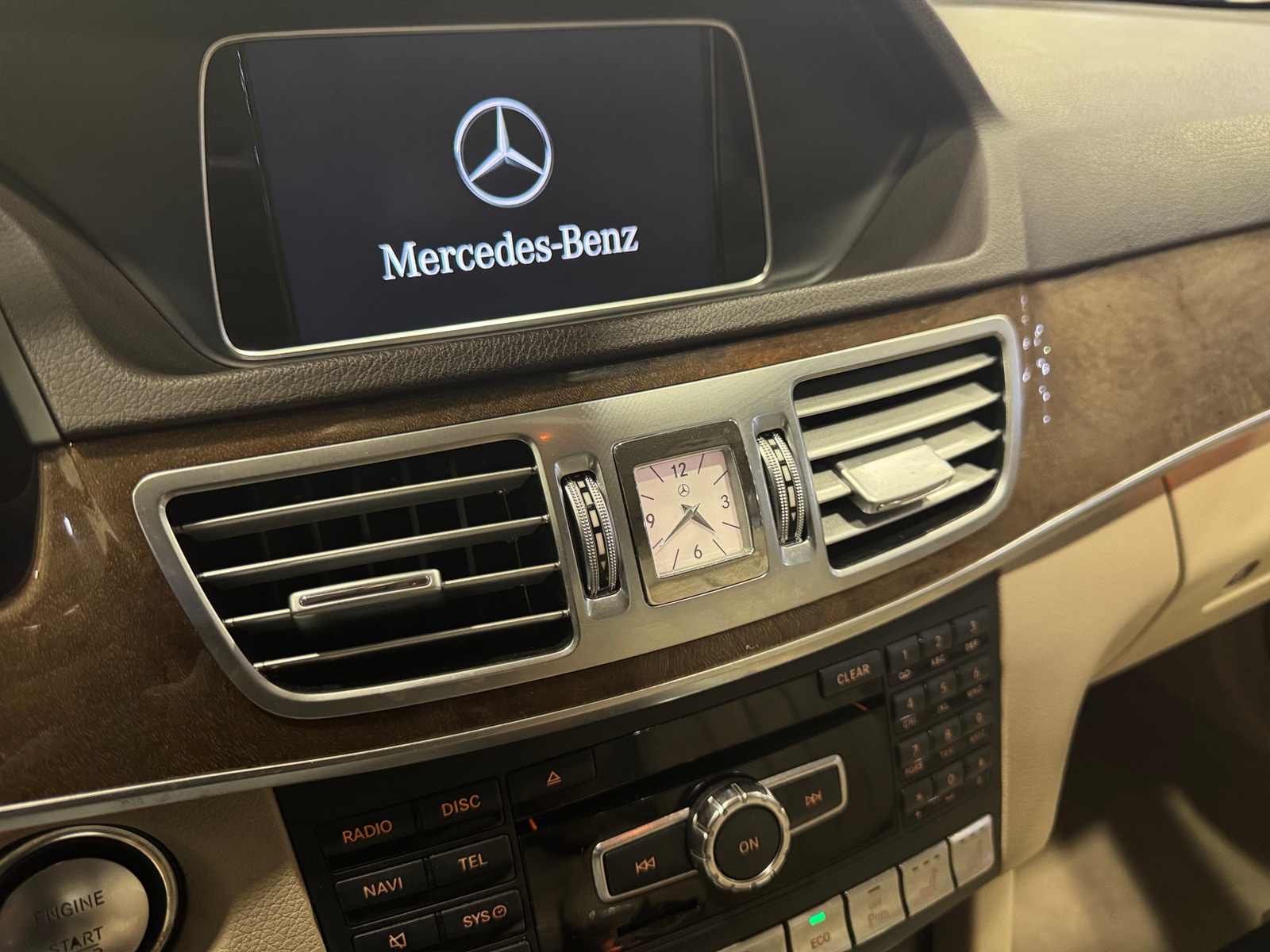 Thumbnail: 2015 Mercedes-Benz E-Class - 3