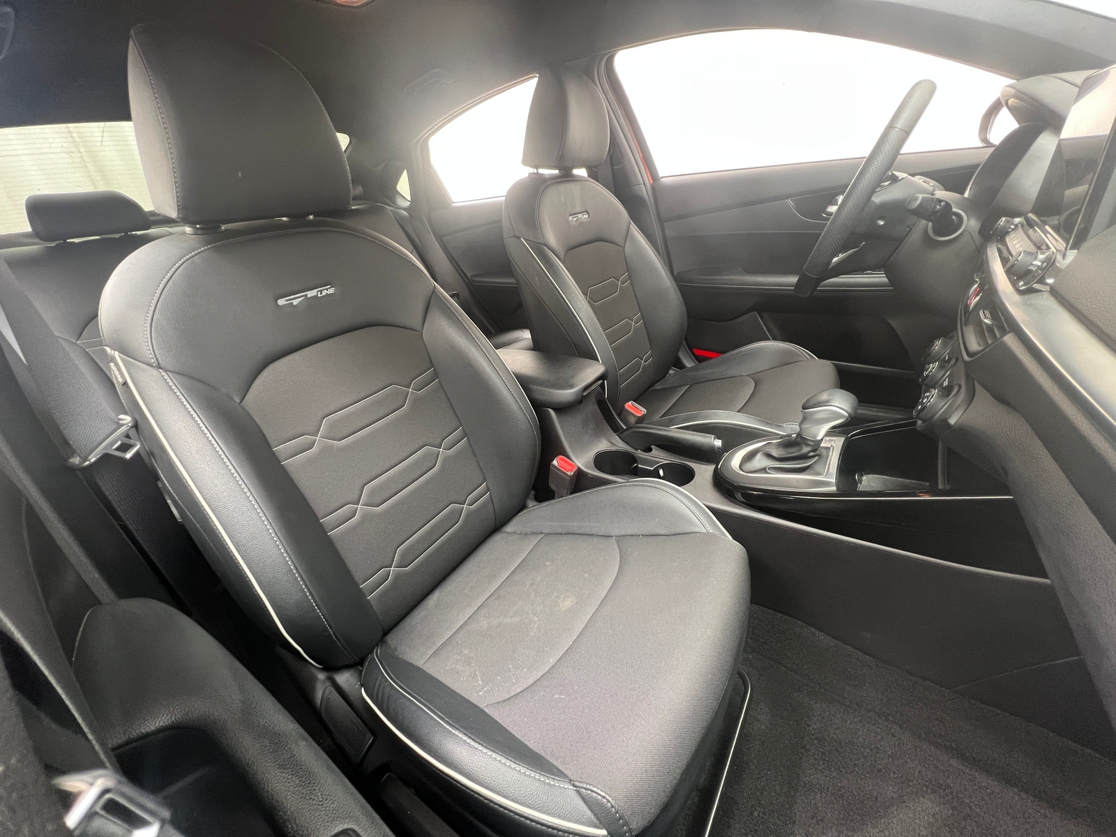 Thumbnail: 2021 Kia Forte - 2