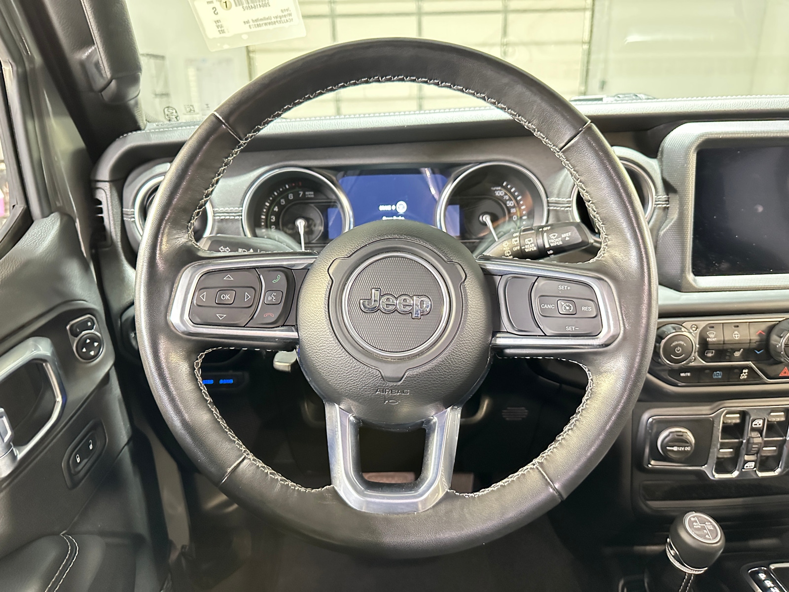 Thumbnail: 2022 Jeep Wrangler - 4