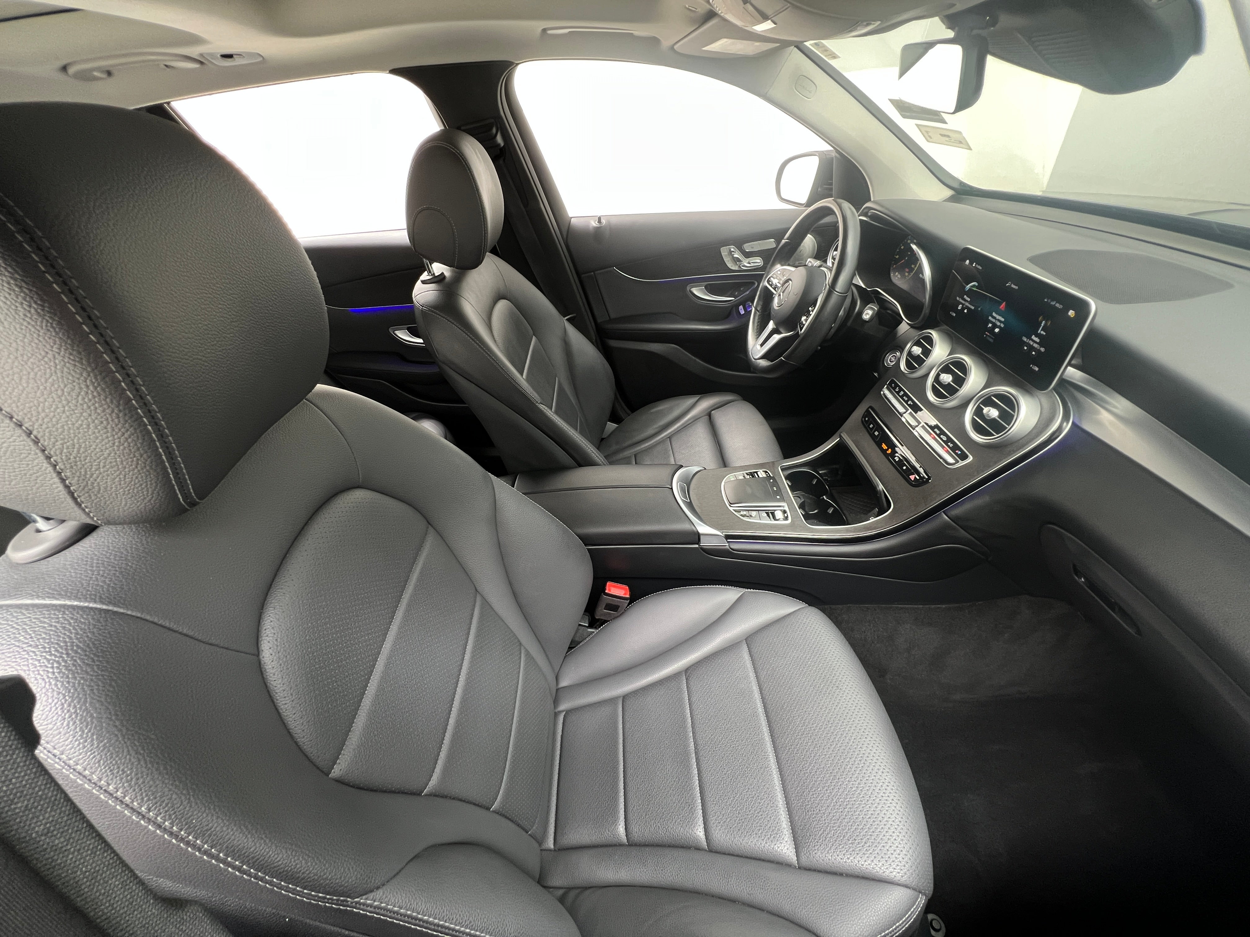 2021 Mercedes-Benz GLC