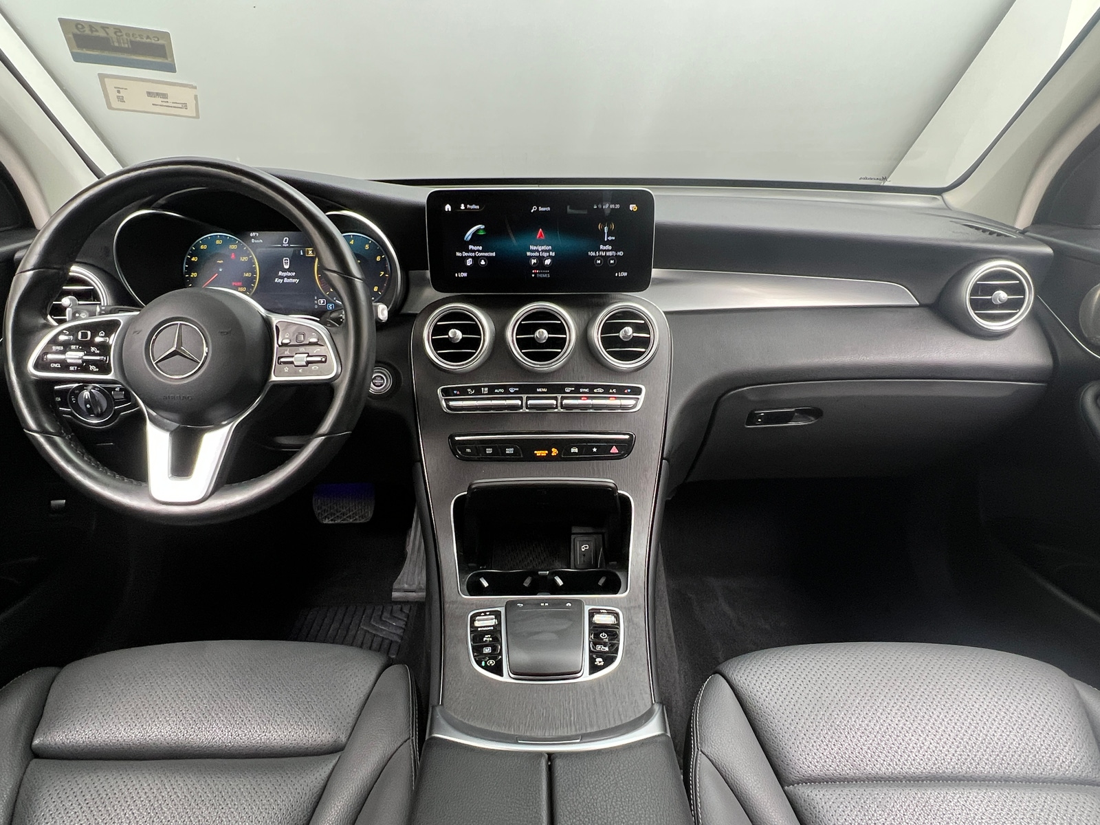 Thumbnail: 2021 Mercedes-Benz GLC - 2