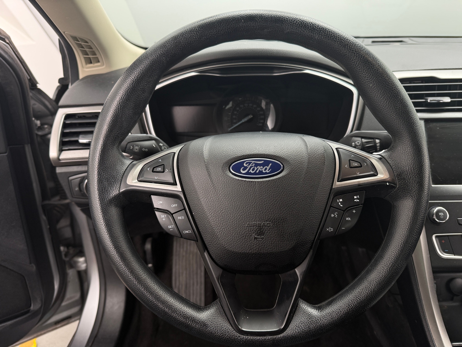 Thumbnail: 2020 Ford Fusion - 5