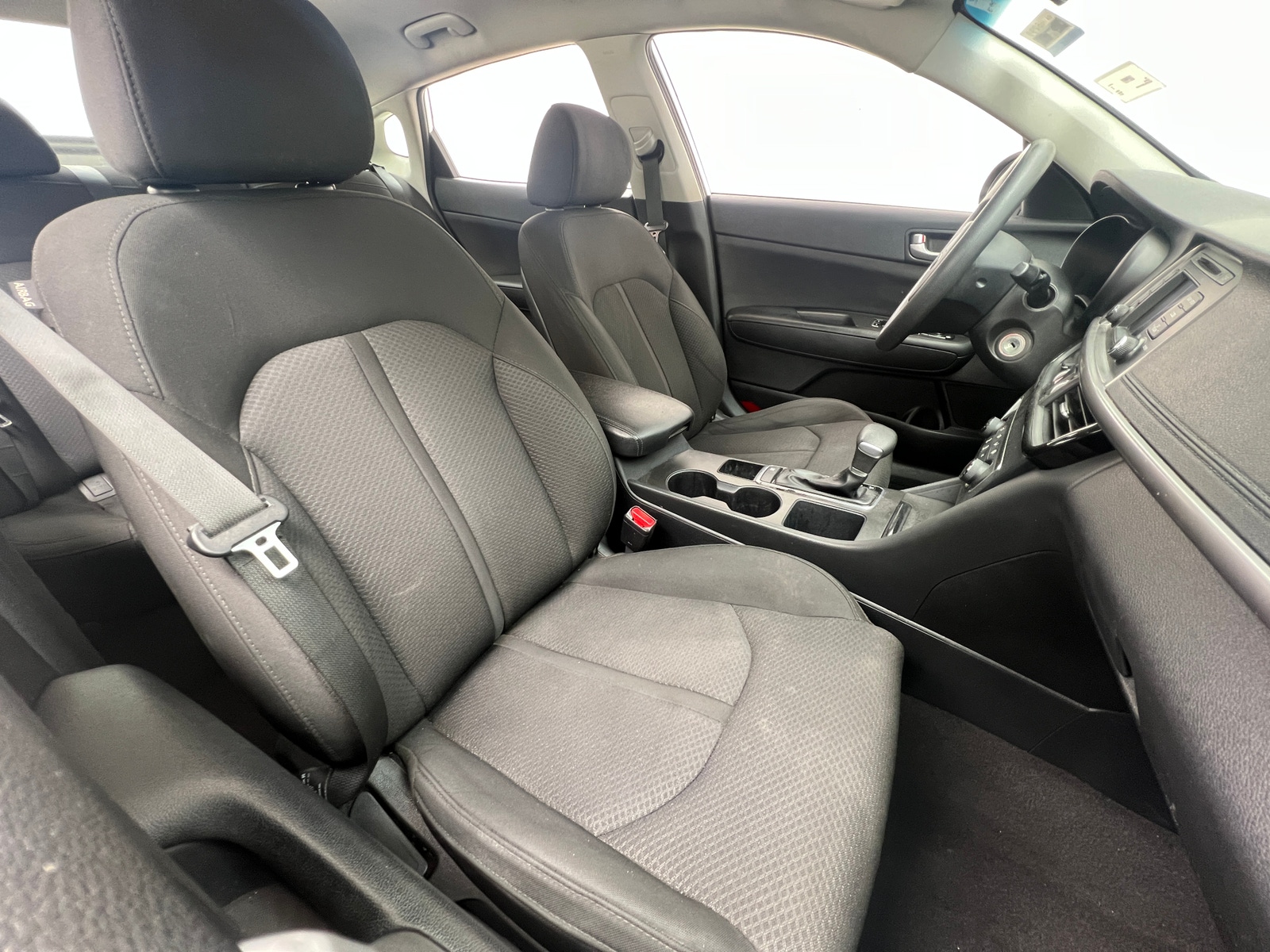 Thumbnail: 2017 Kia Optima - 2