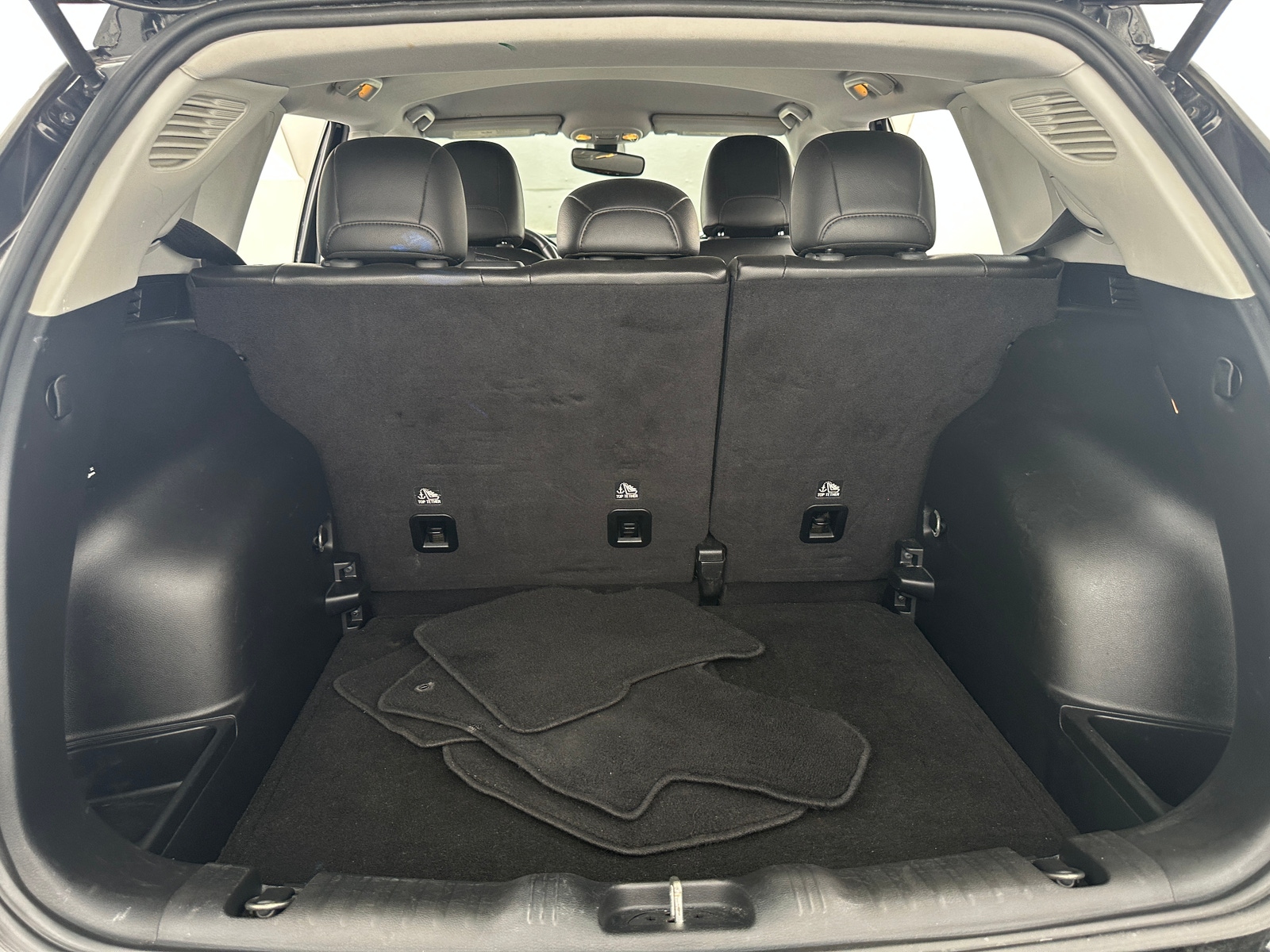 Thumbnail: 2018 Jeep Compass - 6