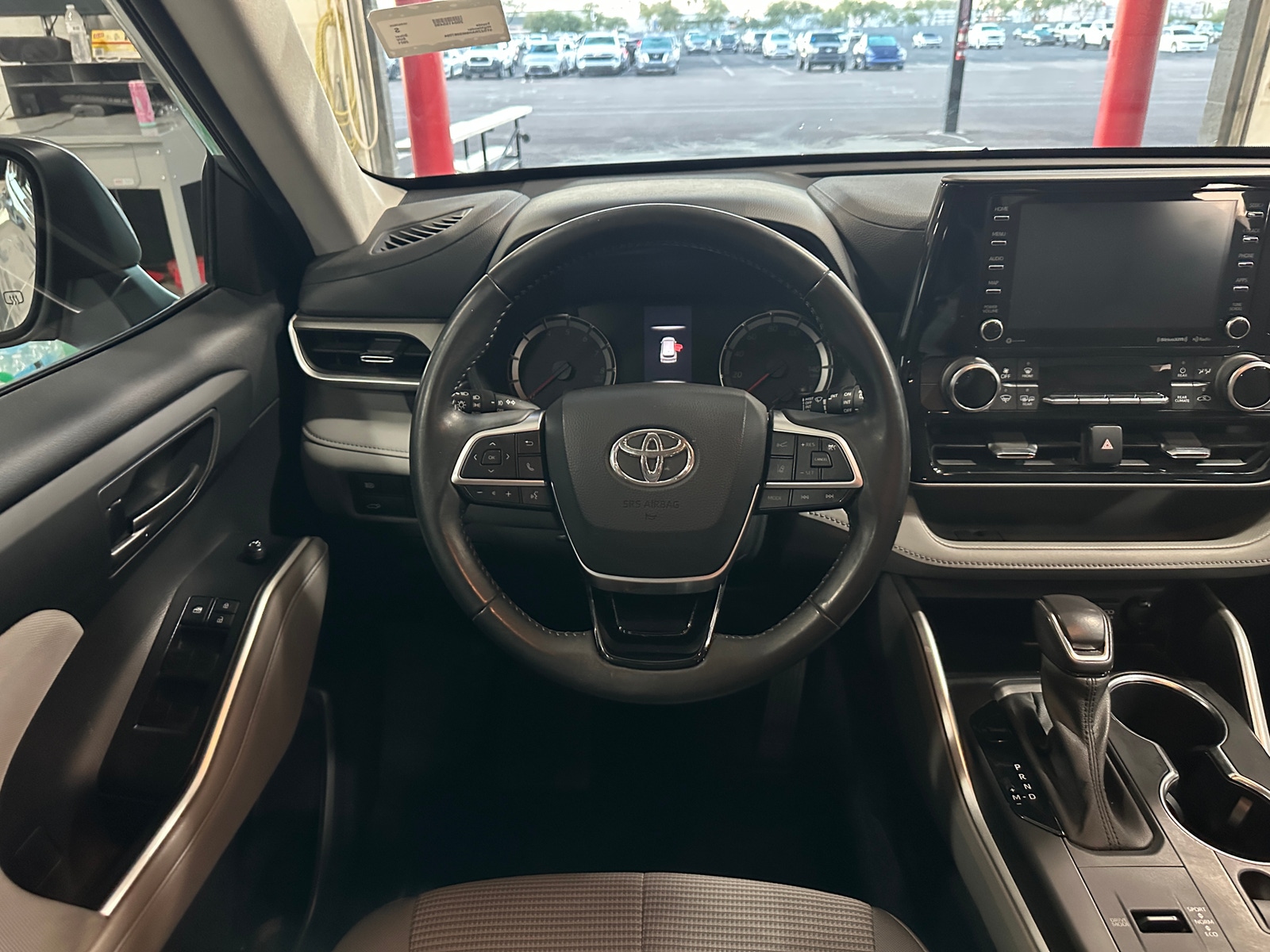 Thumbnail: 2021 Toyota Highlander - 5