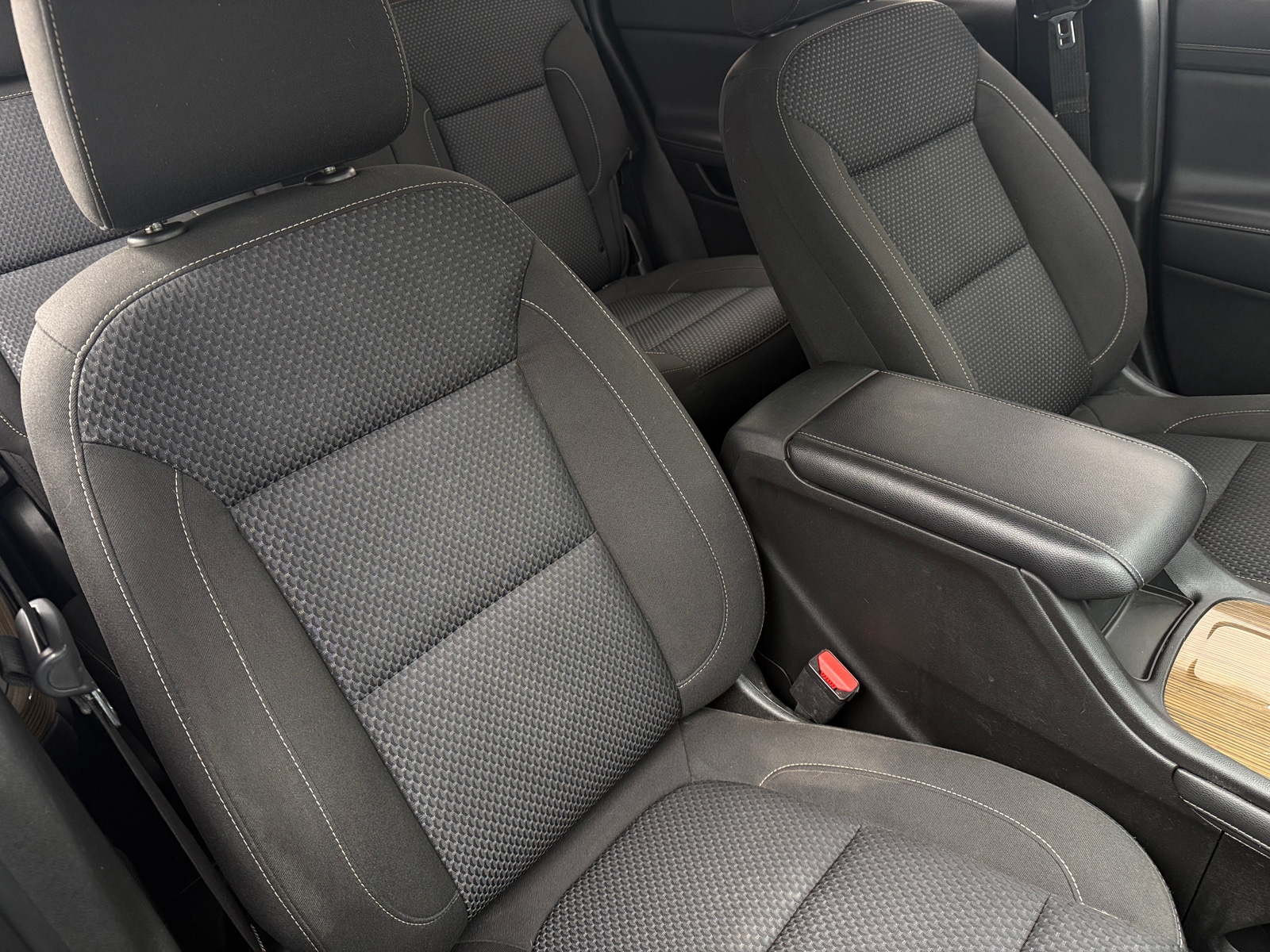 Thumbnail: 2021 GMC Acadia - 2