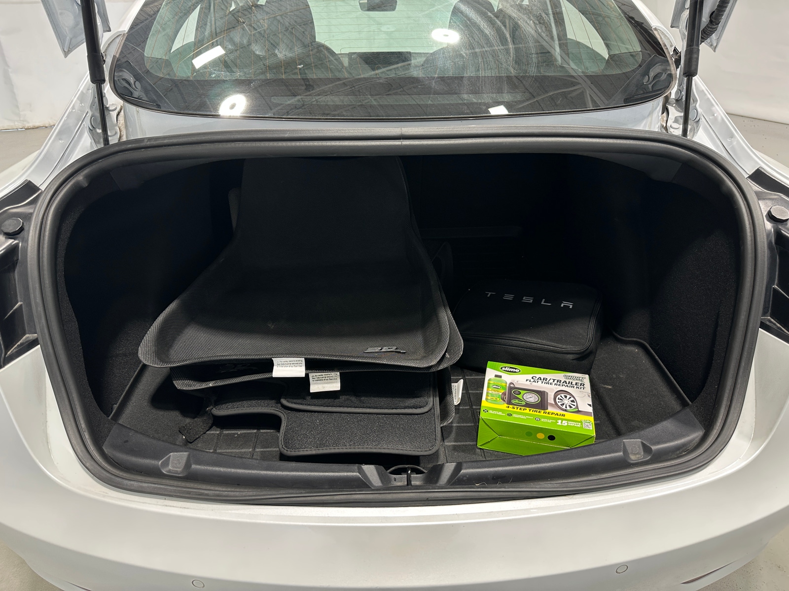 Thumbnail: 2019 Tesla Model 3 - 5