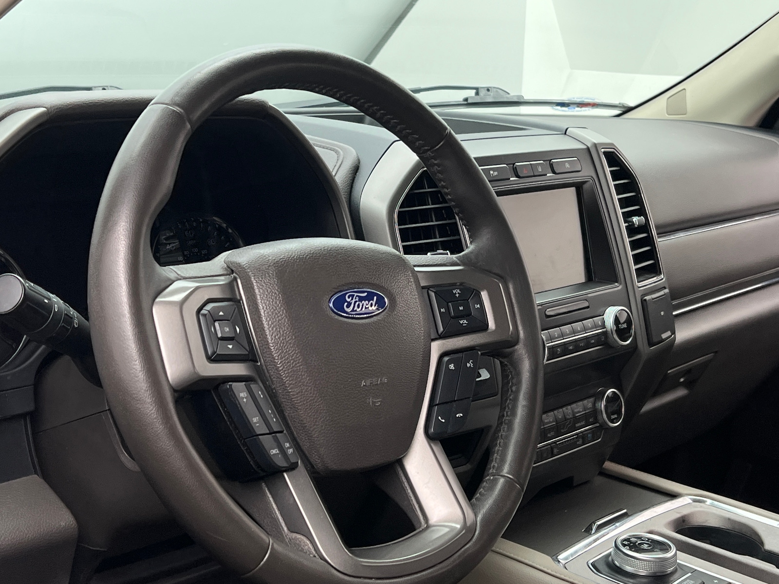 Thumbnail: 2021 Ford Expedition - 4