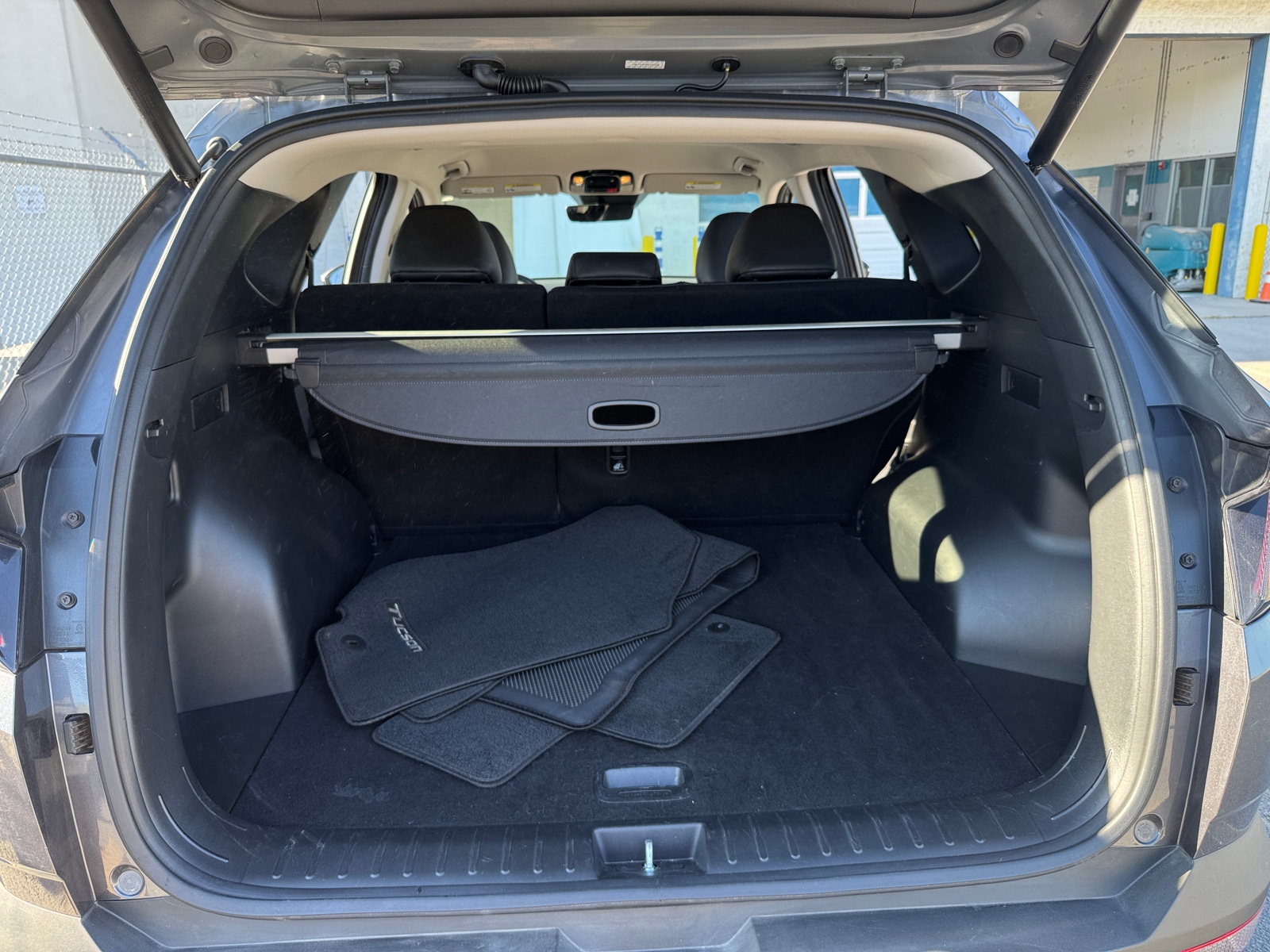 Thumbnail: 2023 Hyundai Tucson - 6