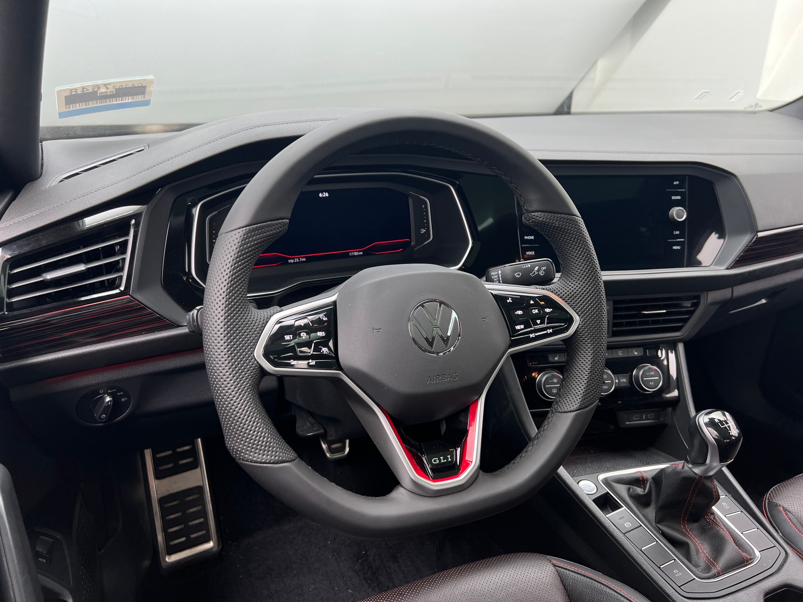 Thumbnail: 2022 Volkswagen Jetta - 4