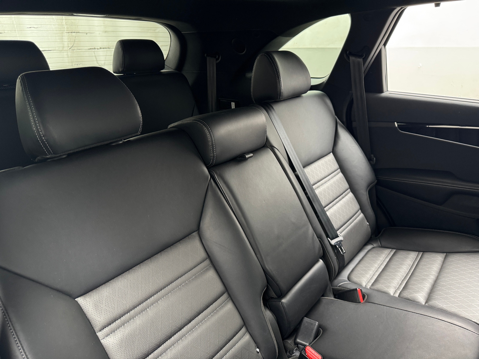 Thumbnail: 2019 Kia Sorento - 5