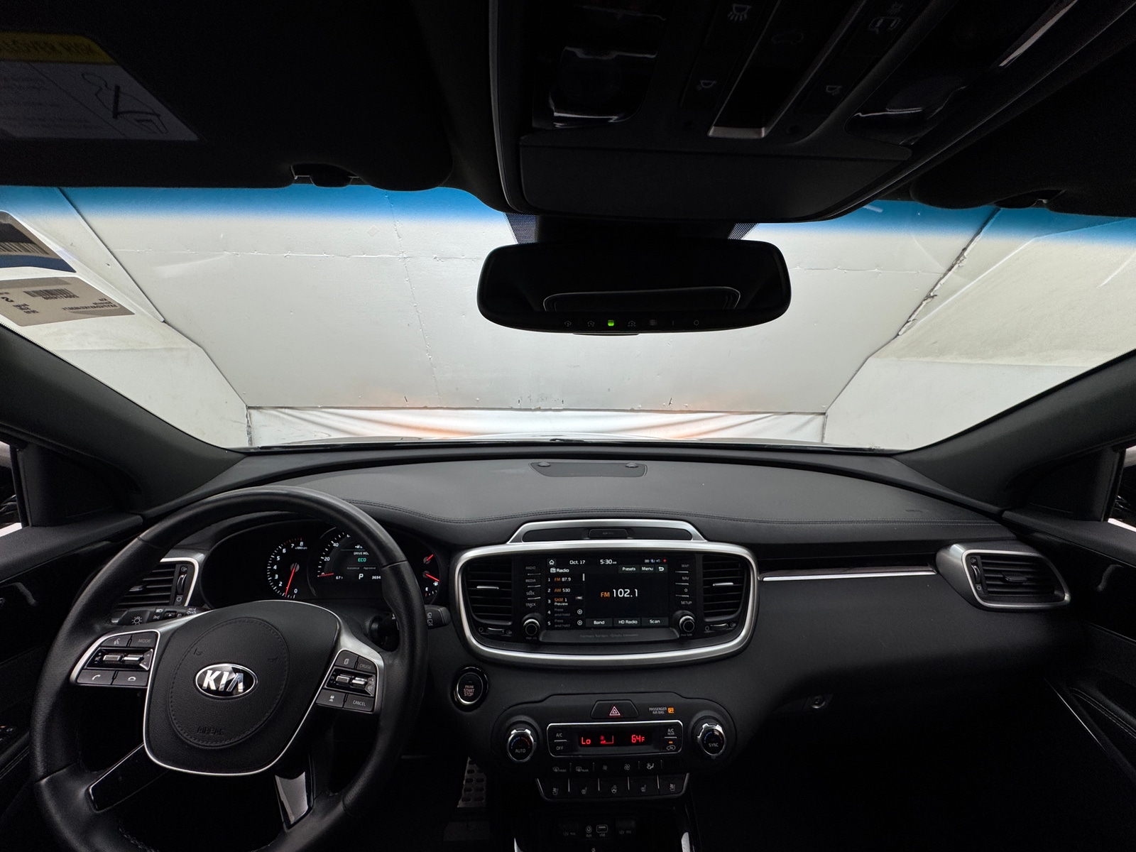 Thumbnail: 2019 Kia Sorento - 2