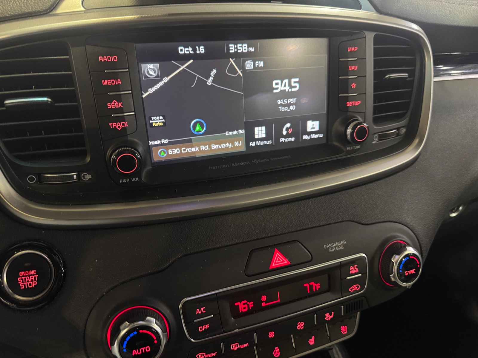 Thumbnail: 2019 Kia Sorento - 3