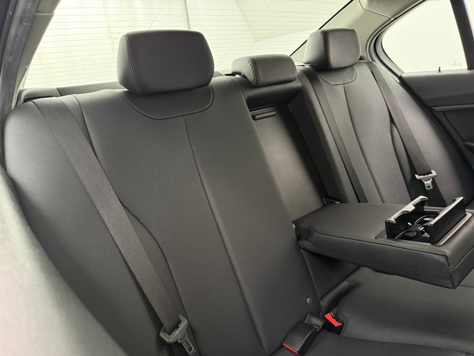 Thumbnail: 2015 BMW 3 Series - 5
