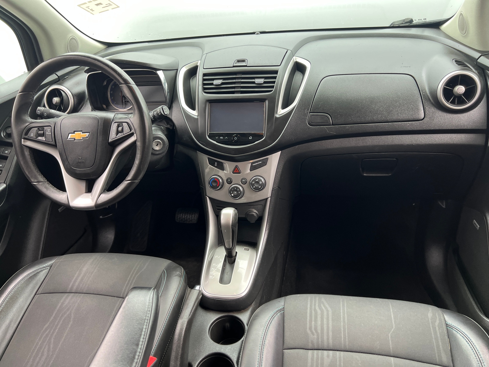 Thumbnail: 2016 Chevrolet Trax - 3
