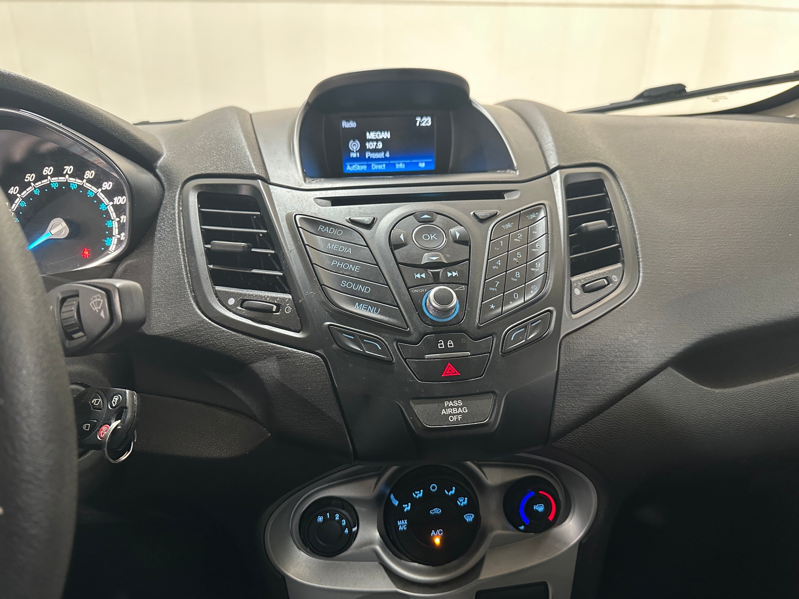 Thumbnail: 2019 Ford Fiesta - 4