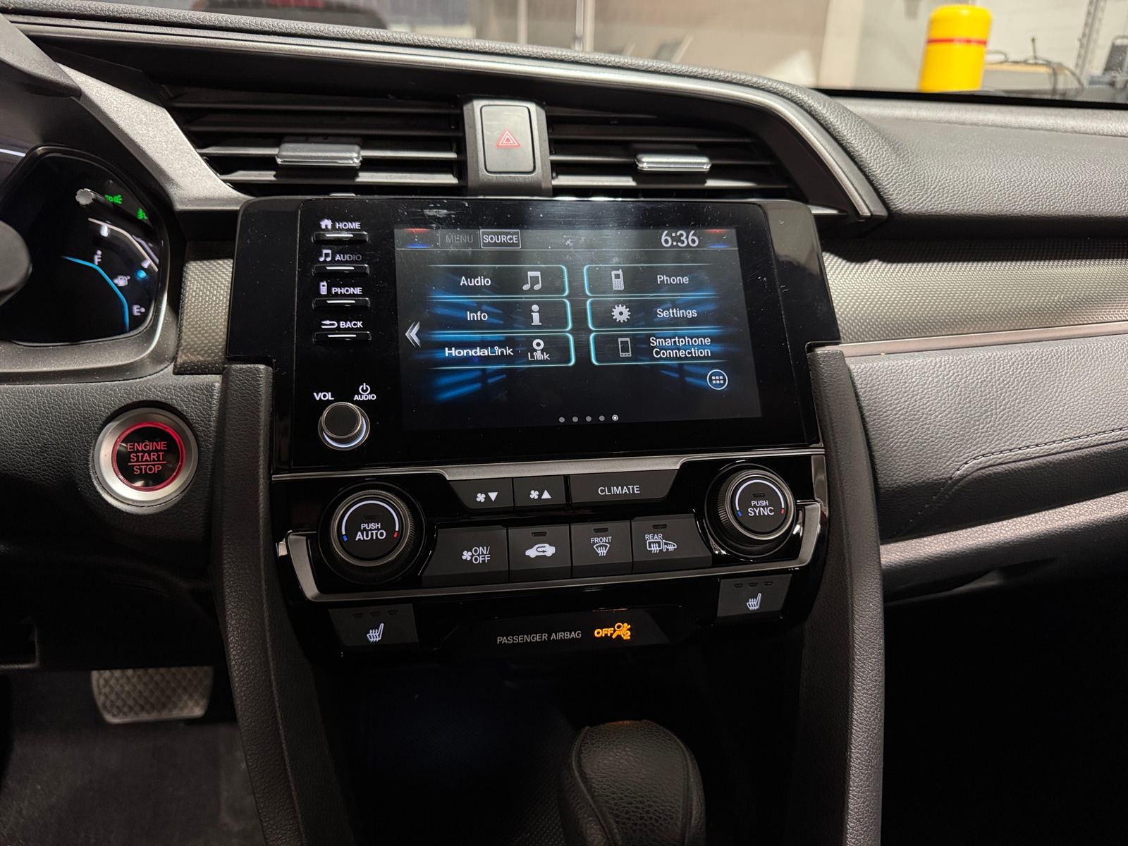 Thumbnail: 2019 Honda Civic - 4