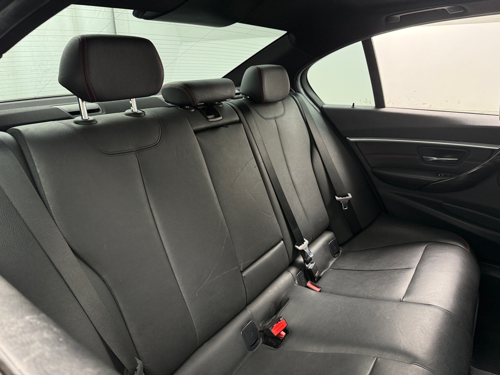 Thumbnail: 2016 BMW 3 Series - 5