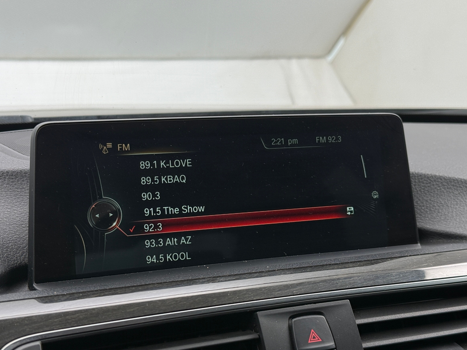 Thumbnail: 2016 BMW 3 Series - 3