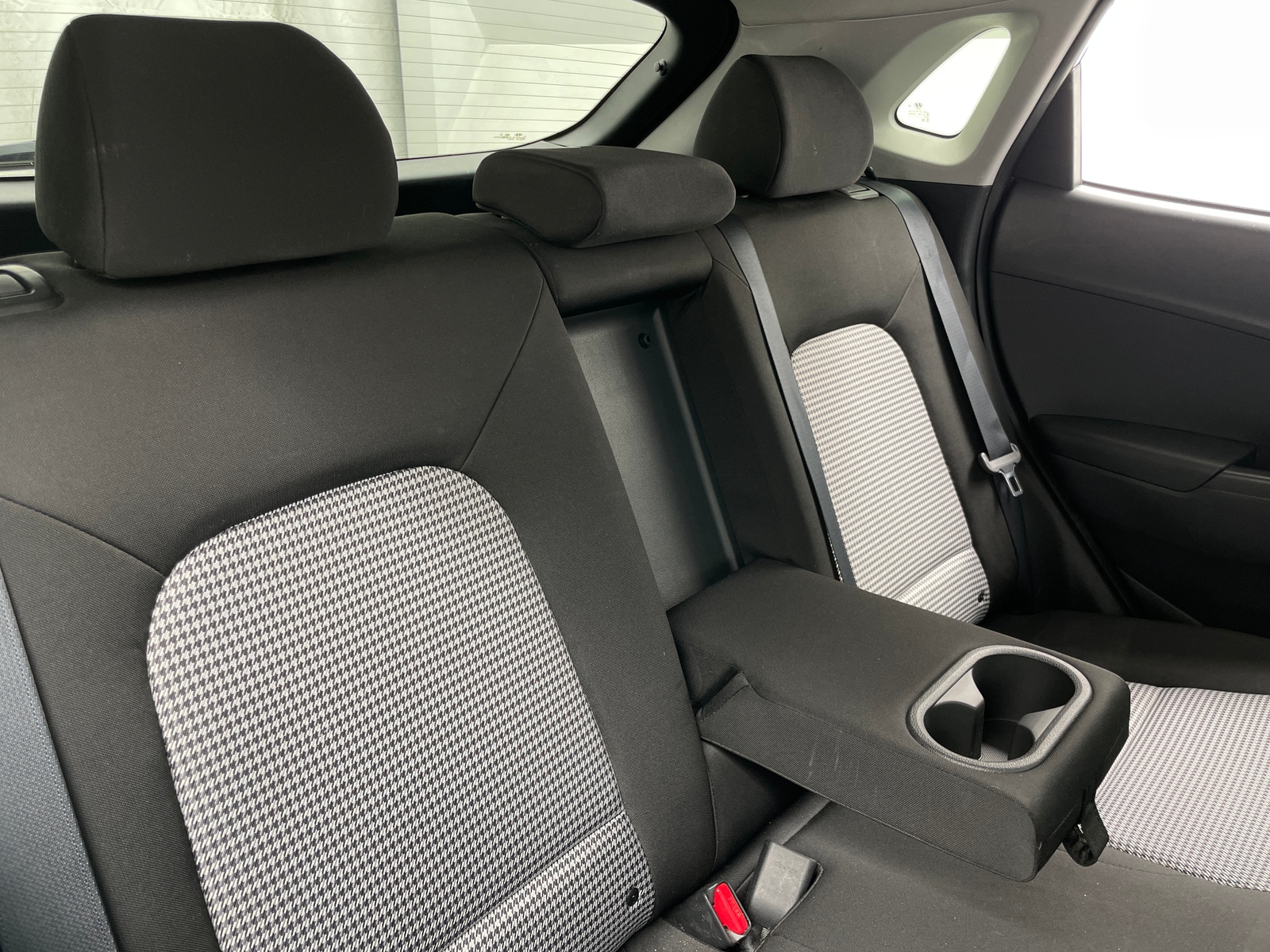 Thumbnail: 2019 Hyundai Kona - 6