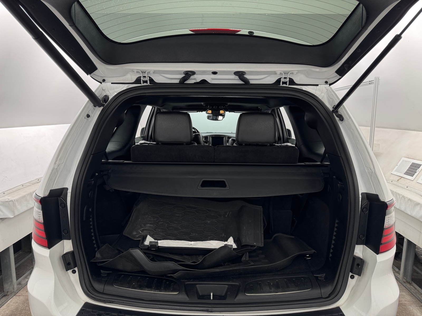Thumbnail: 2020 Dodge Durango - 6