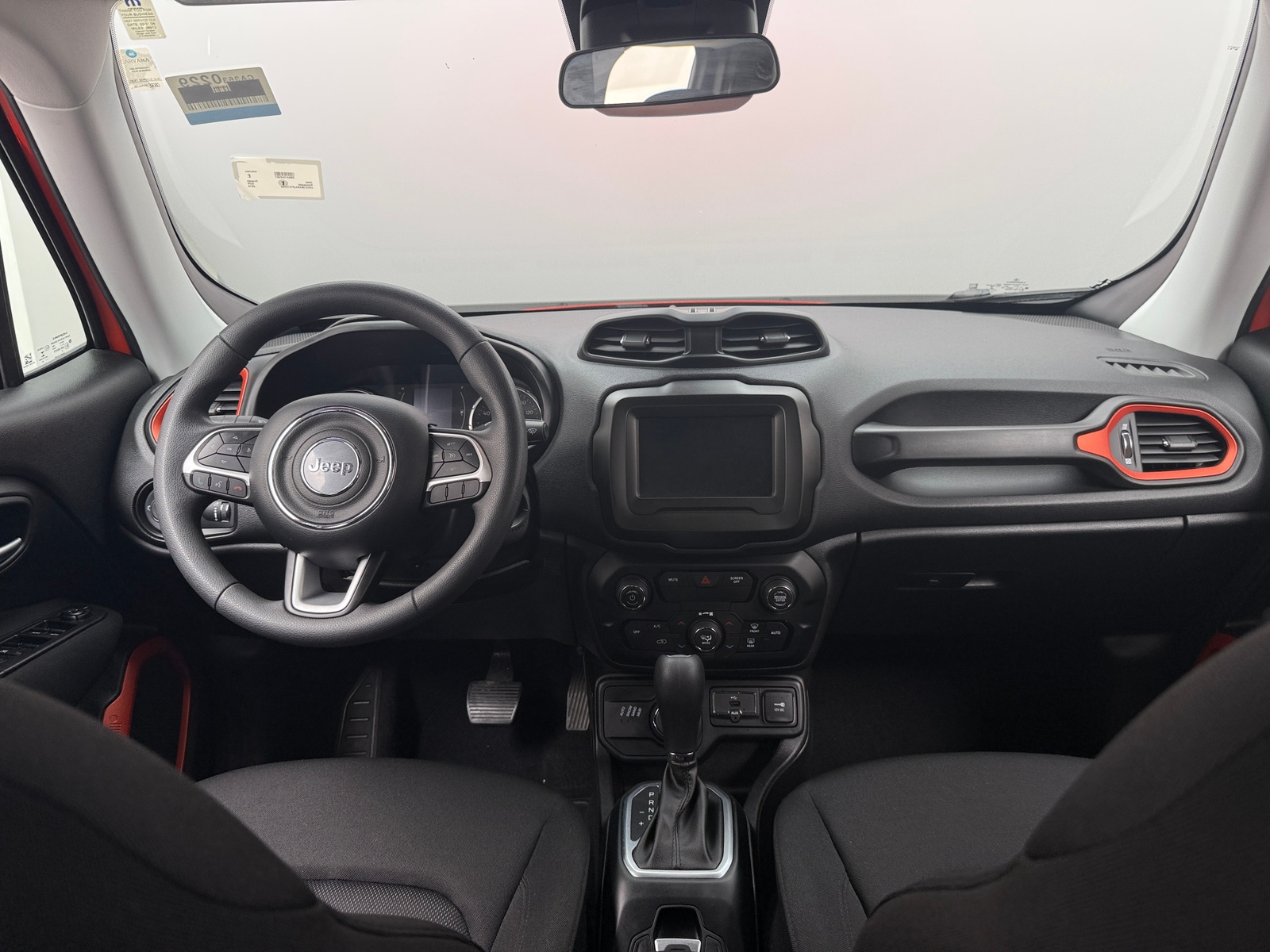Thumbnail: 2018 Jeep Renegade - 3