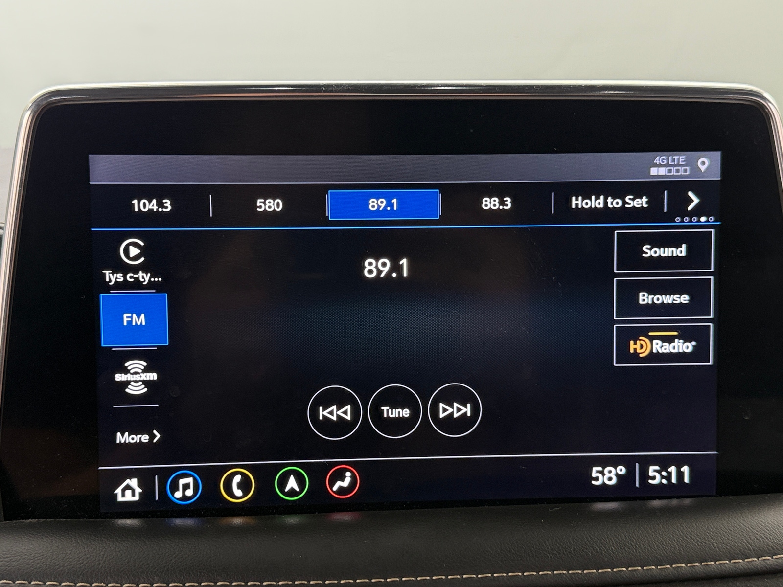 Thumbnail: 2021 Chevrolet Suburban - 3
