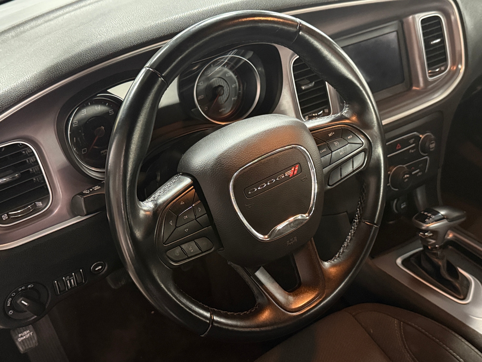 Thumbnail: 2022 Dodge Charger - 5