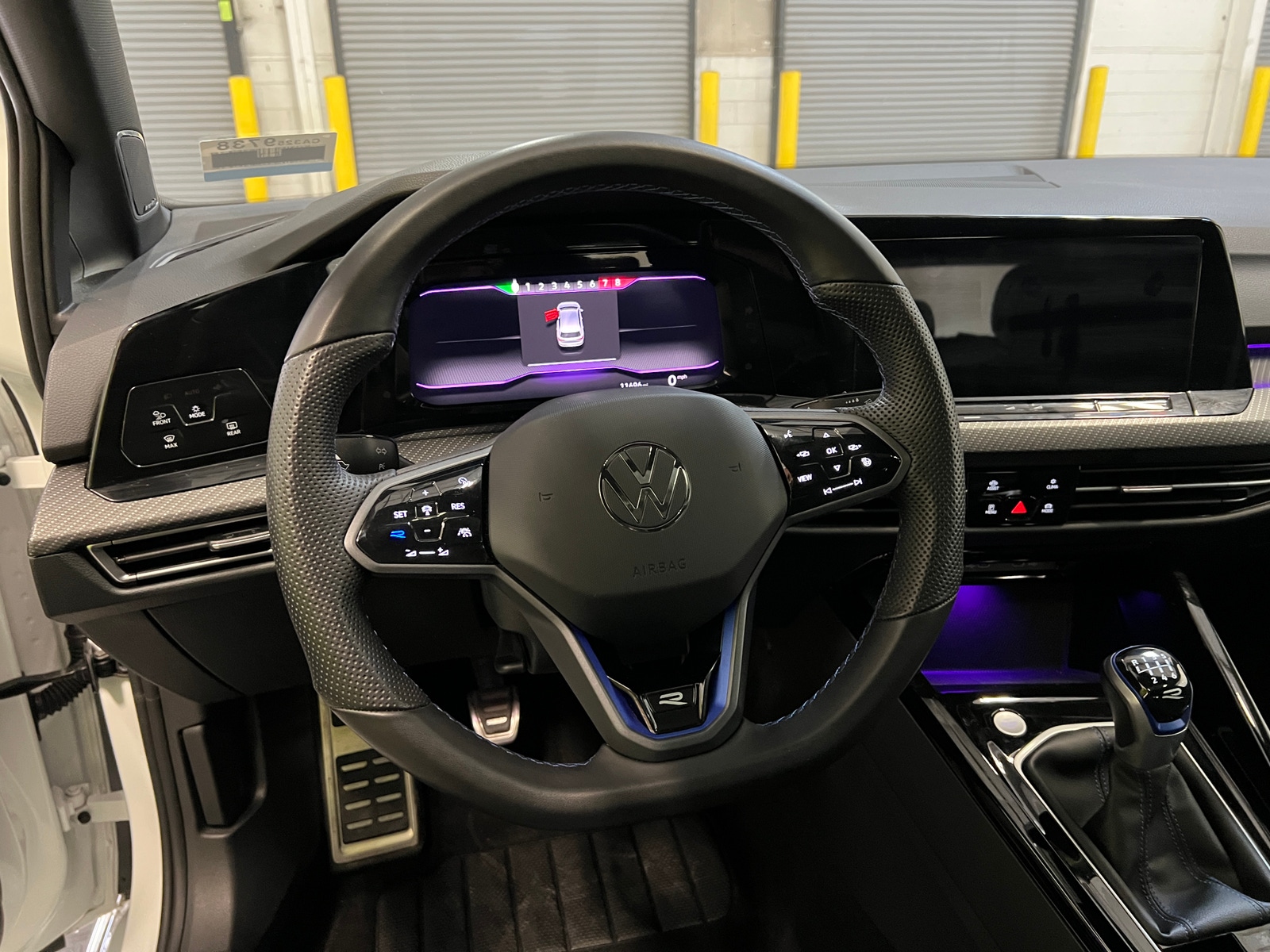 Thumbnail: 2024 Volkswagen Golf - 4