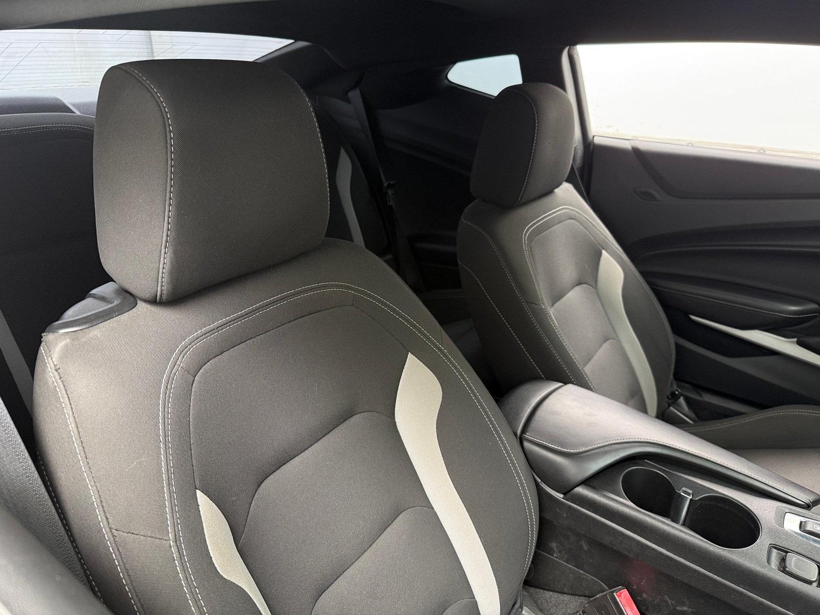 Thumbnail: 2019 Chevrolet Camaro - 2