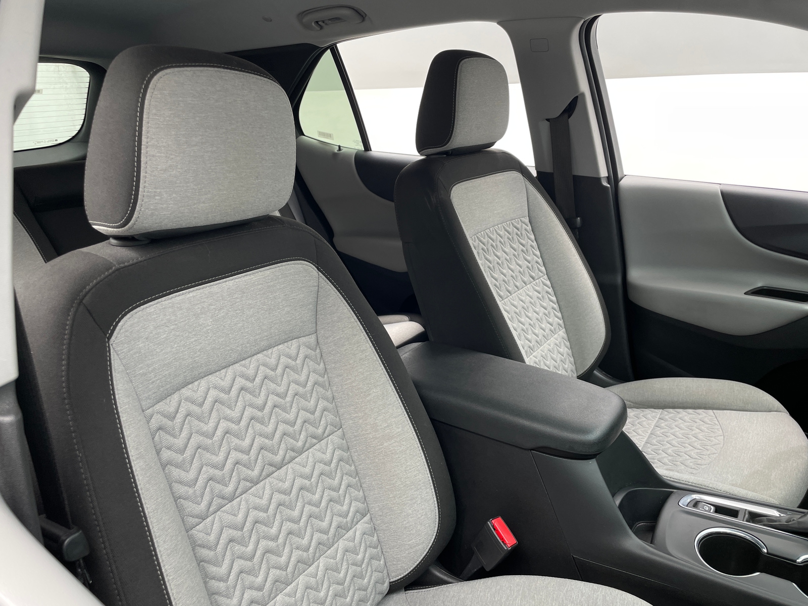 Thumbnail: 2023 Chevrolet Equinox - 2