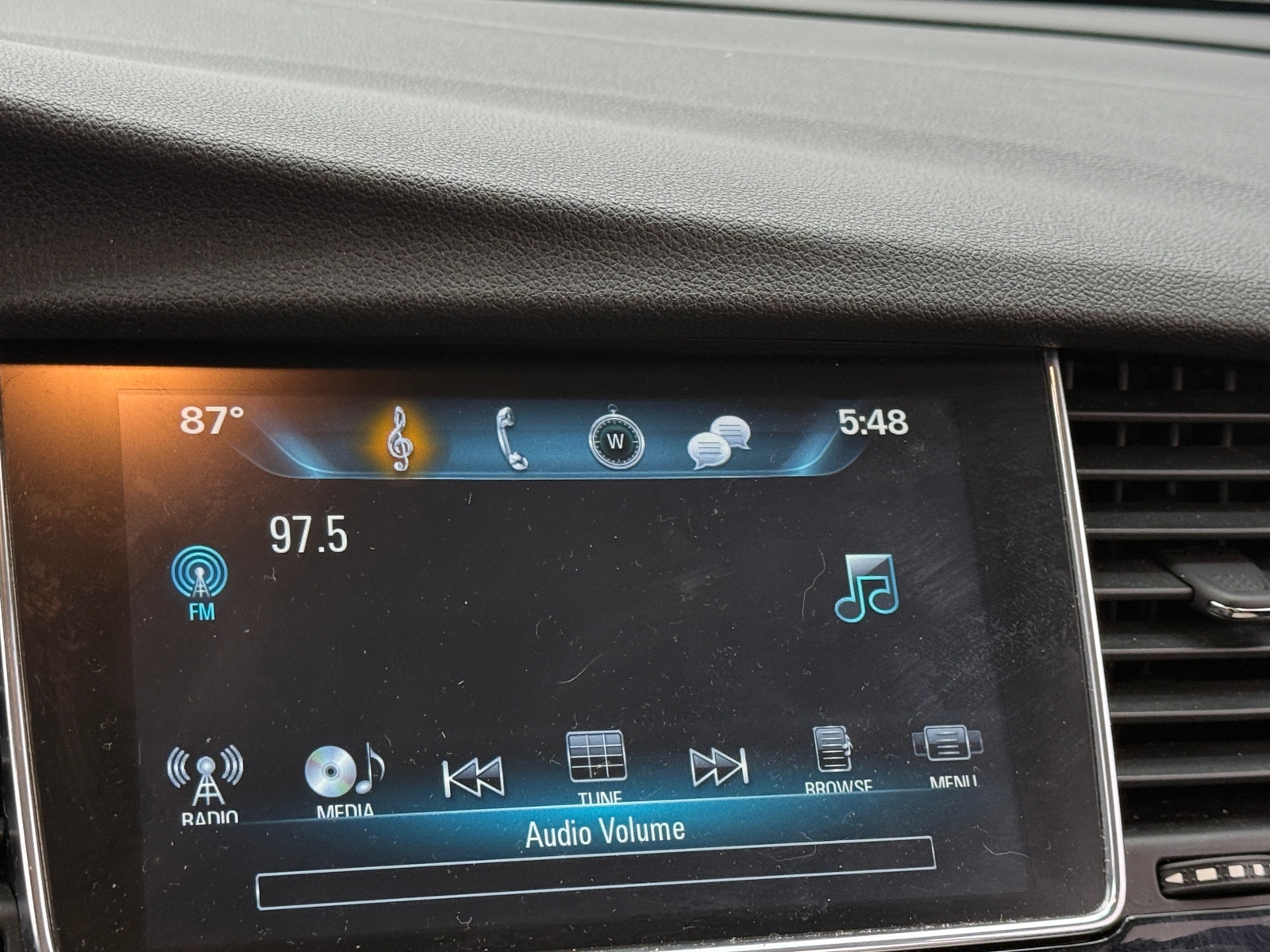 Thumbnail: 2019 Buick Encore - 3