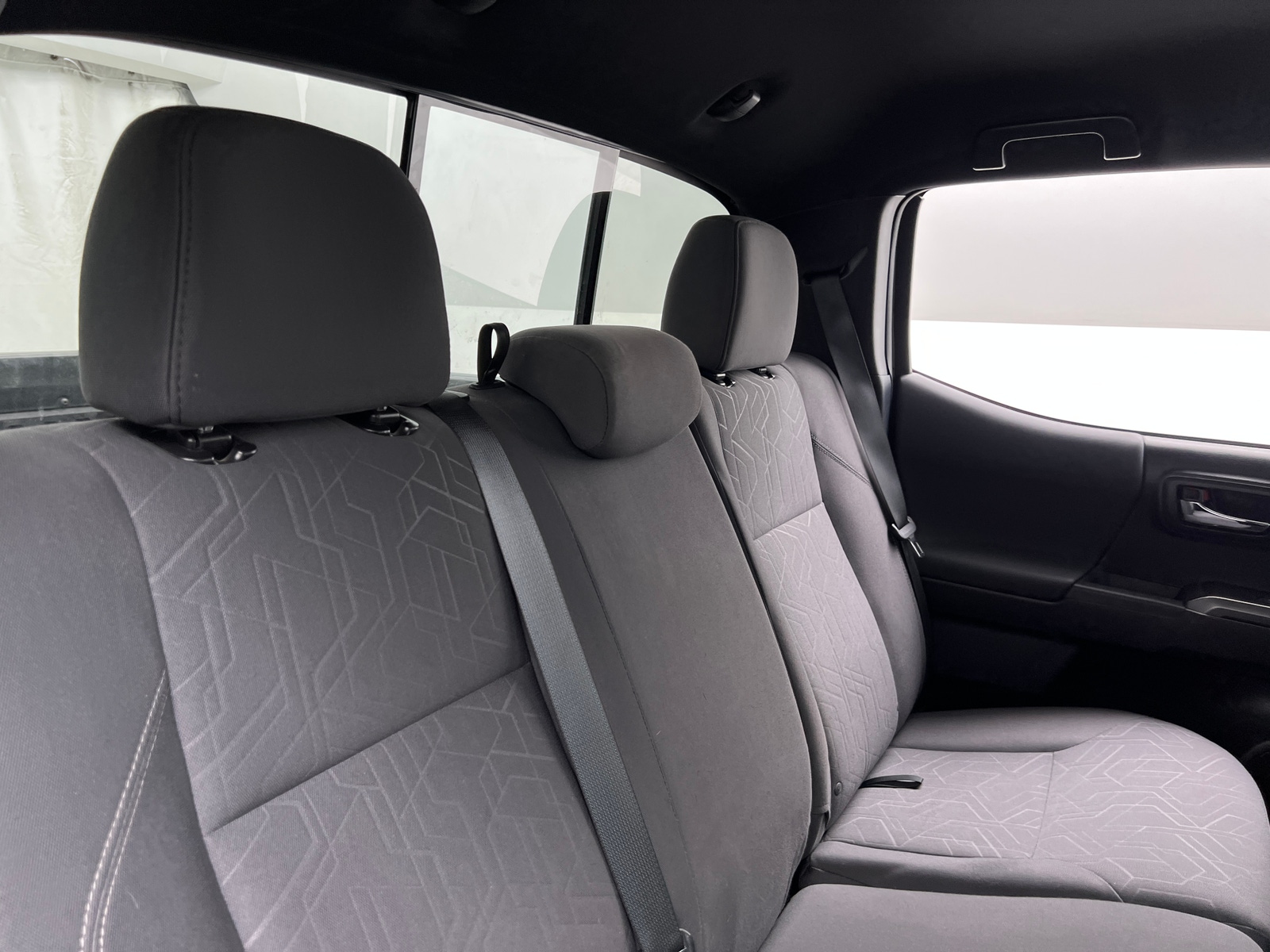 Thumbnail: 2018 Toyota Tacoma - 6