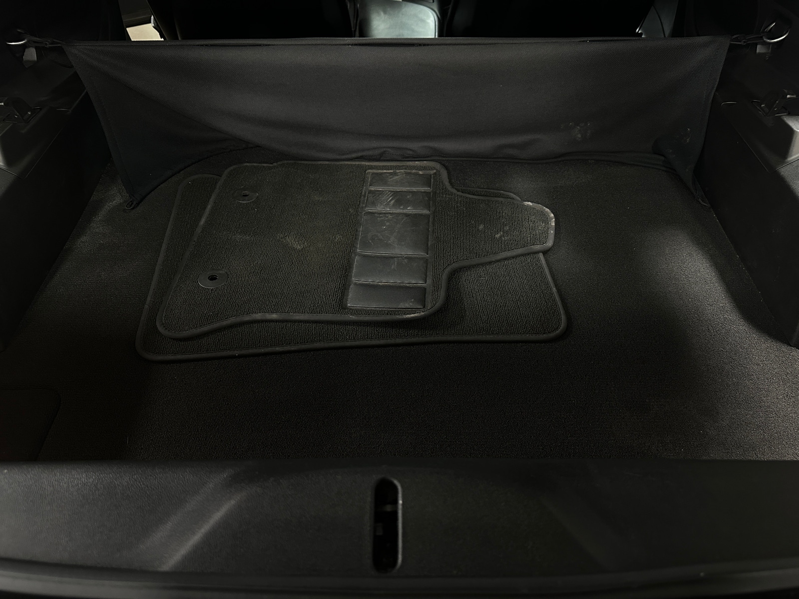 Thumbnail: 2019 Chevrolet Corvette - 4