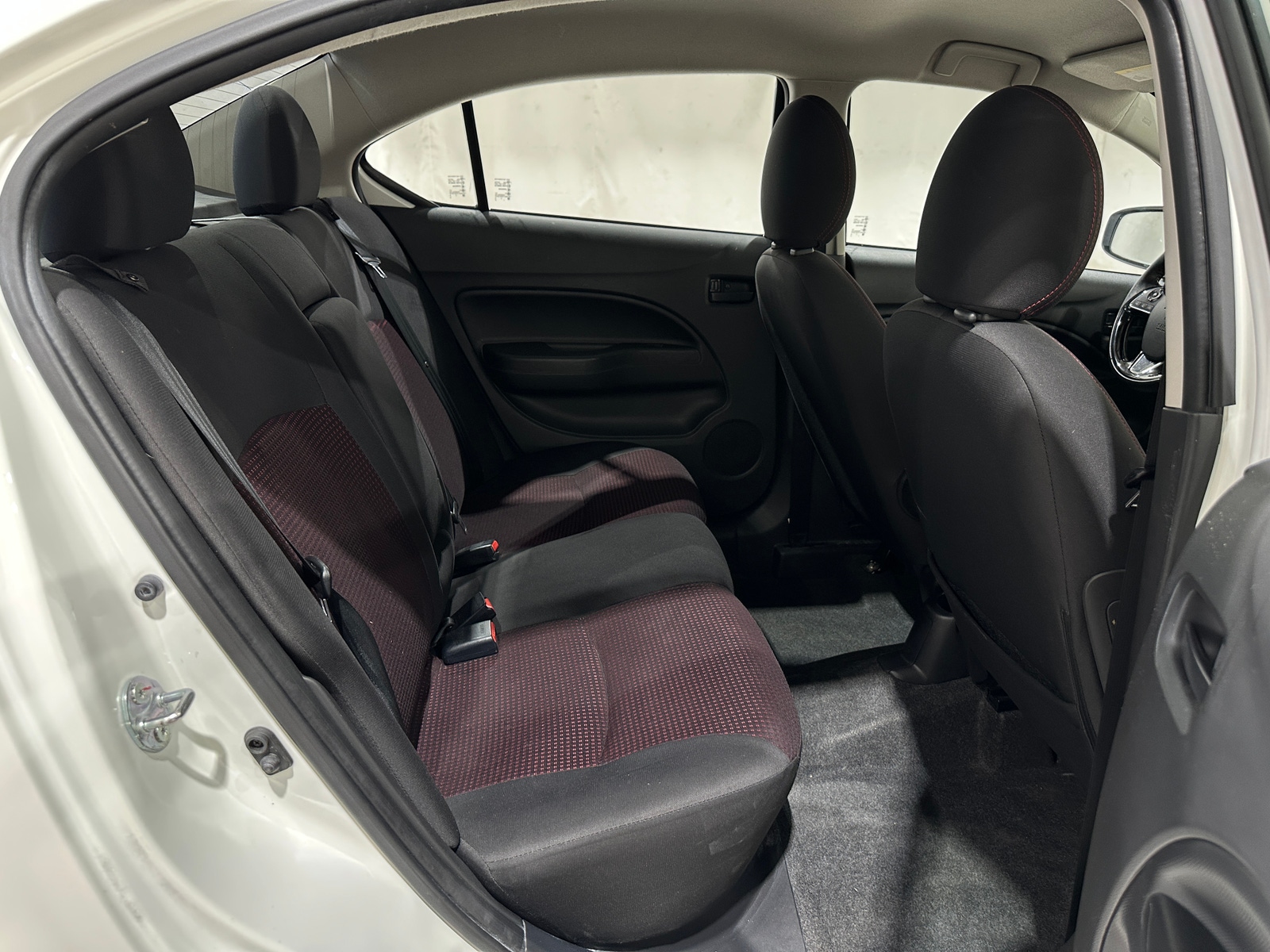 Thumbnail: 2020 Mitsubishi Mirage G4 - 6