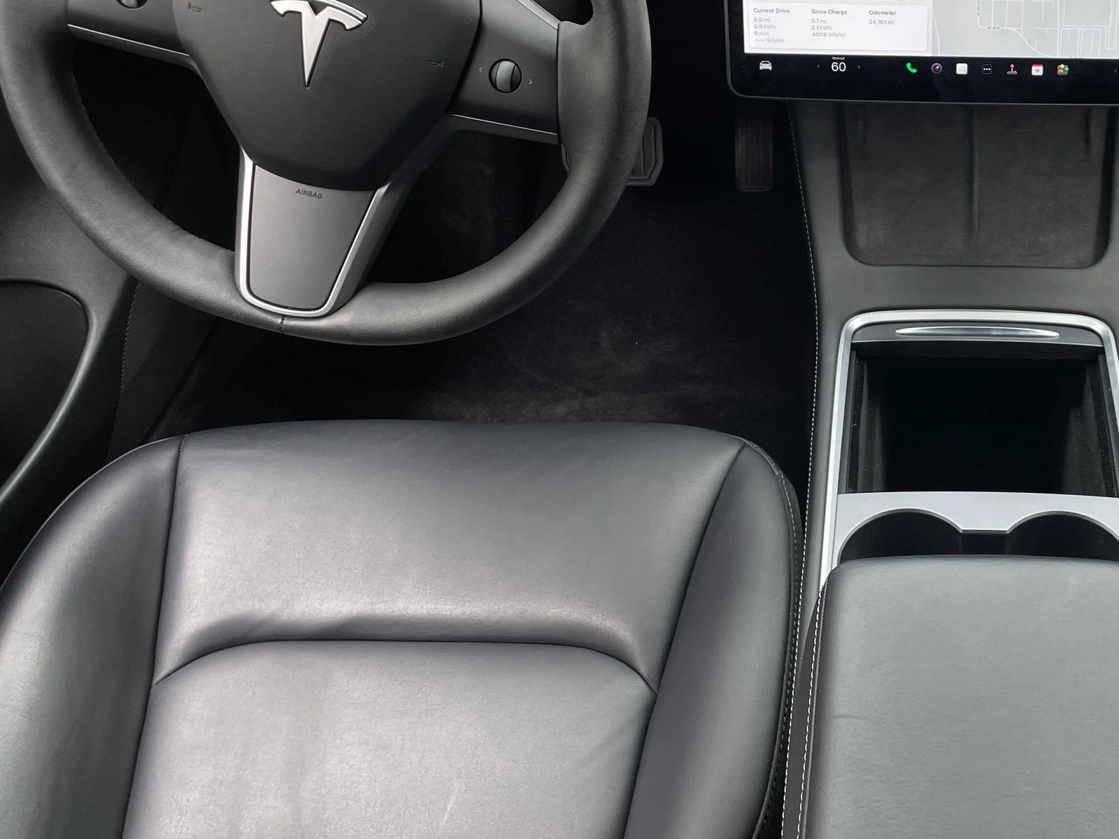 Thumbnail: 2022 Tesla Model 3 - 2