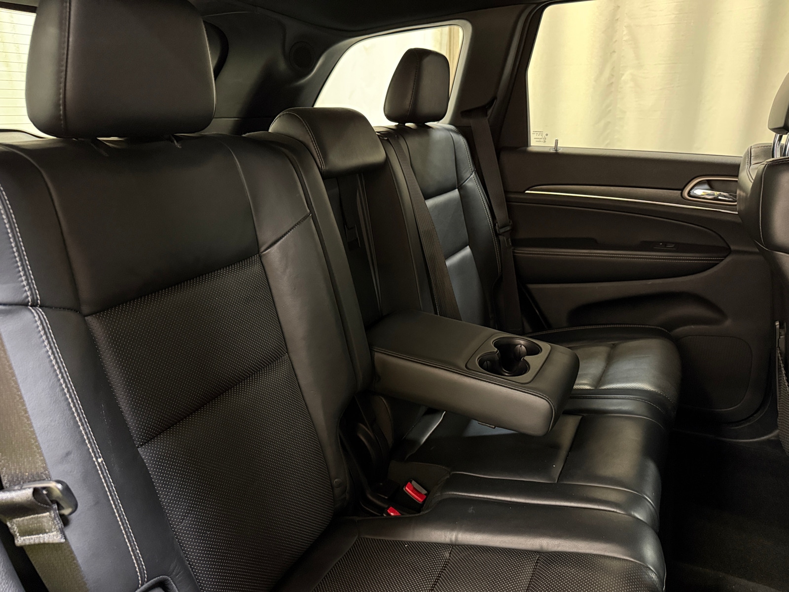 Thumbnail: 2015 Jeep Grand Cherokee - 5