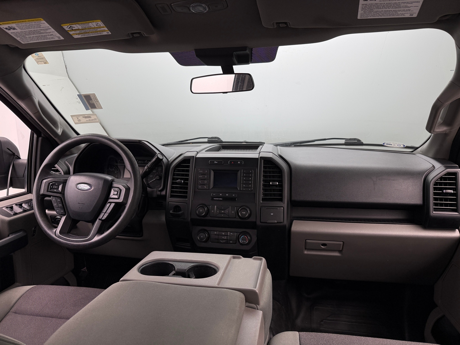 Thumbnail: 2019 Ford Econoline - 3