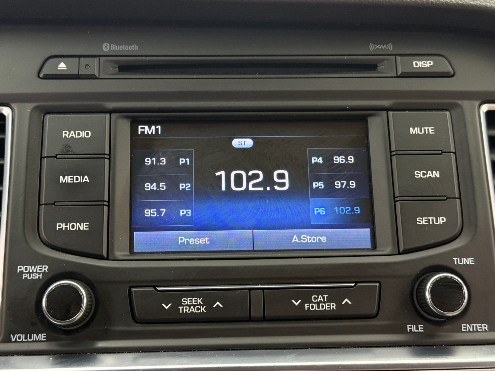 Thumbnail: 2015 Hyundai Sonata - 4