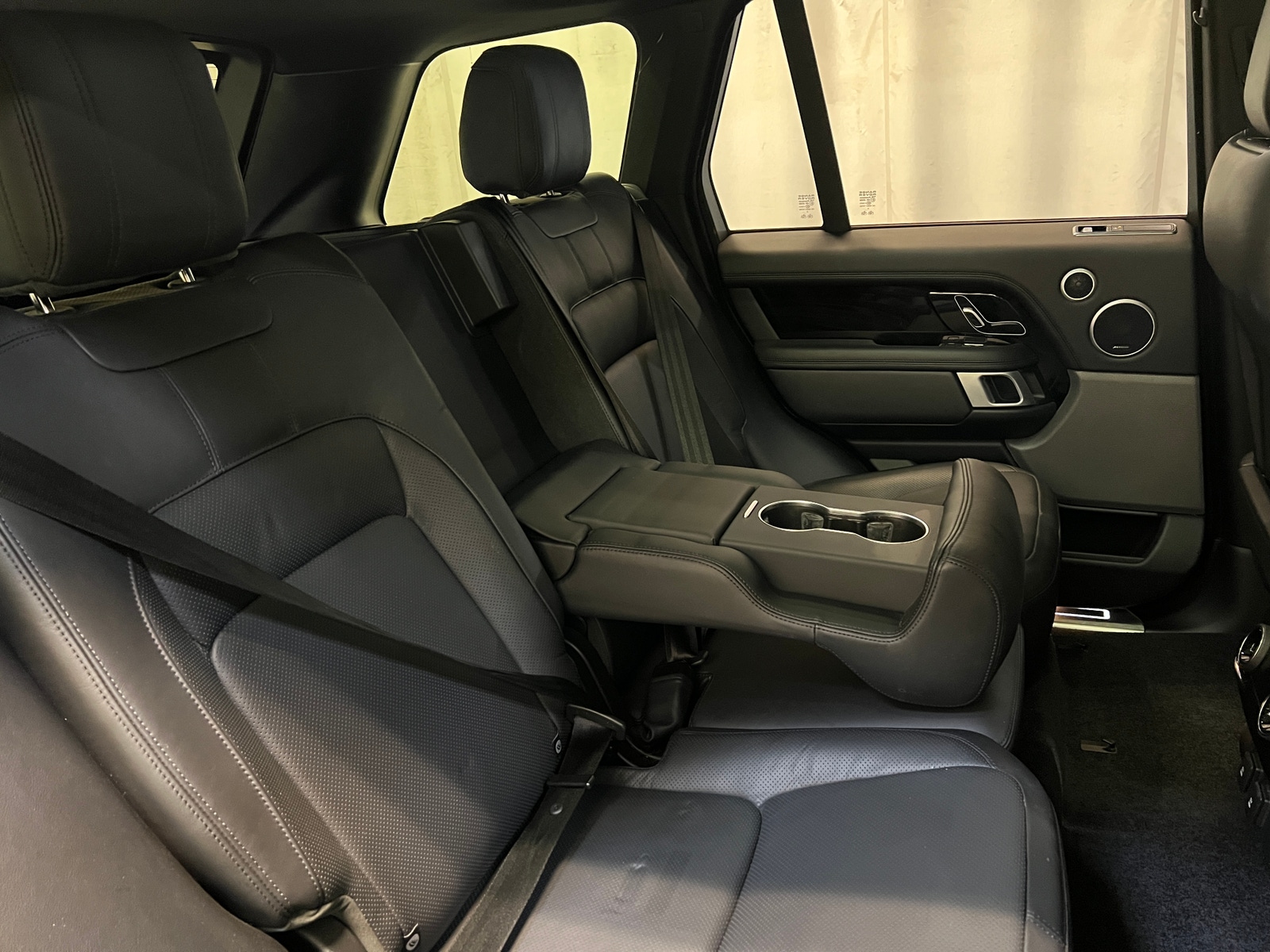 Thumbnail: 2018 Land Rover Range Rover - 5