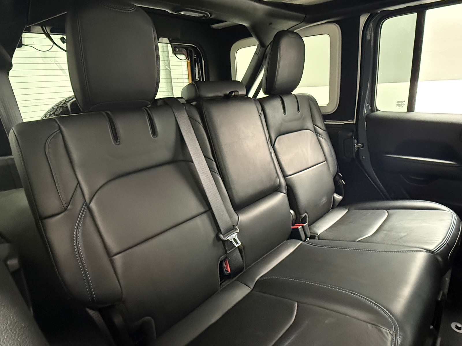 Thumbnail: 2024 Jeep Wrangler - 5