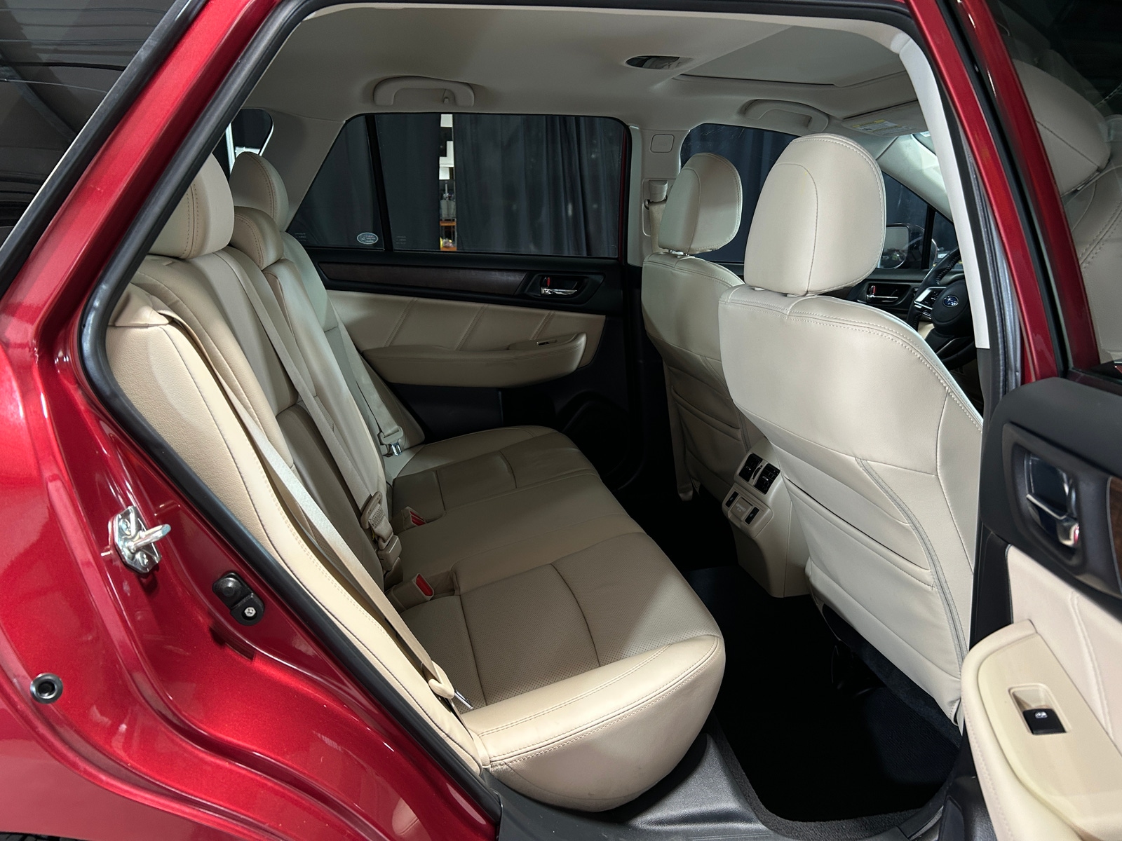 Thumbnail: 2018 Subaru Outback - 5
