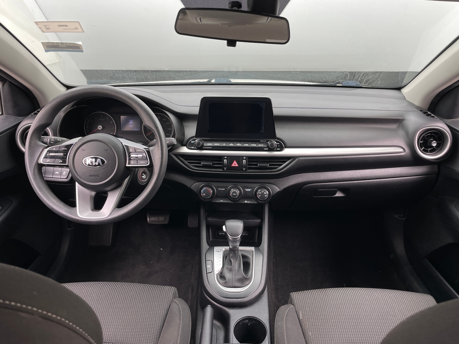 Thumbnail: 2020 Kia Forte - 3