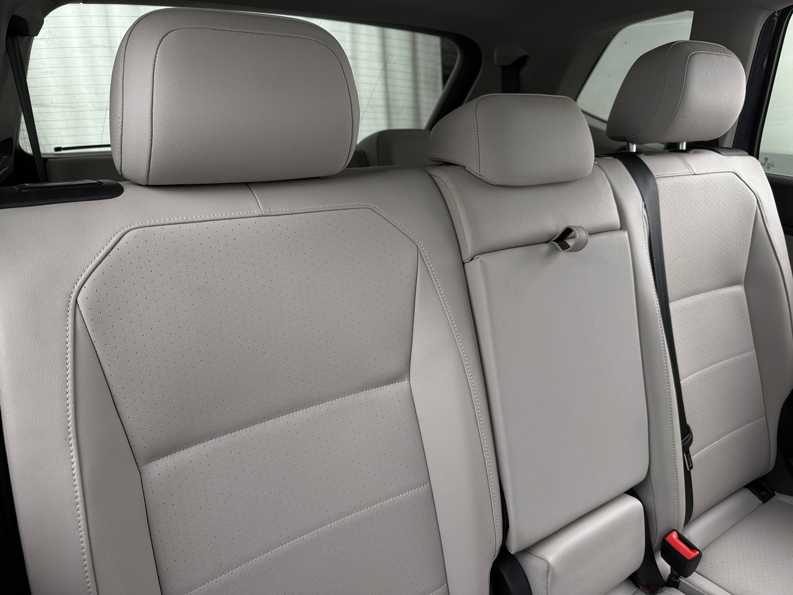 Thumbnail: 2019 Volkswagen Tiguan - 5