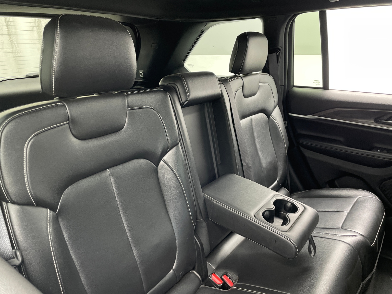Thumbnail: 2024 Jeep Grand Cherokee - 5