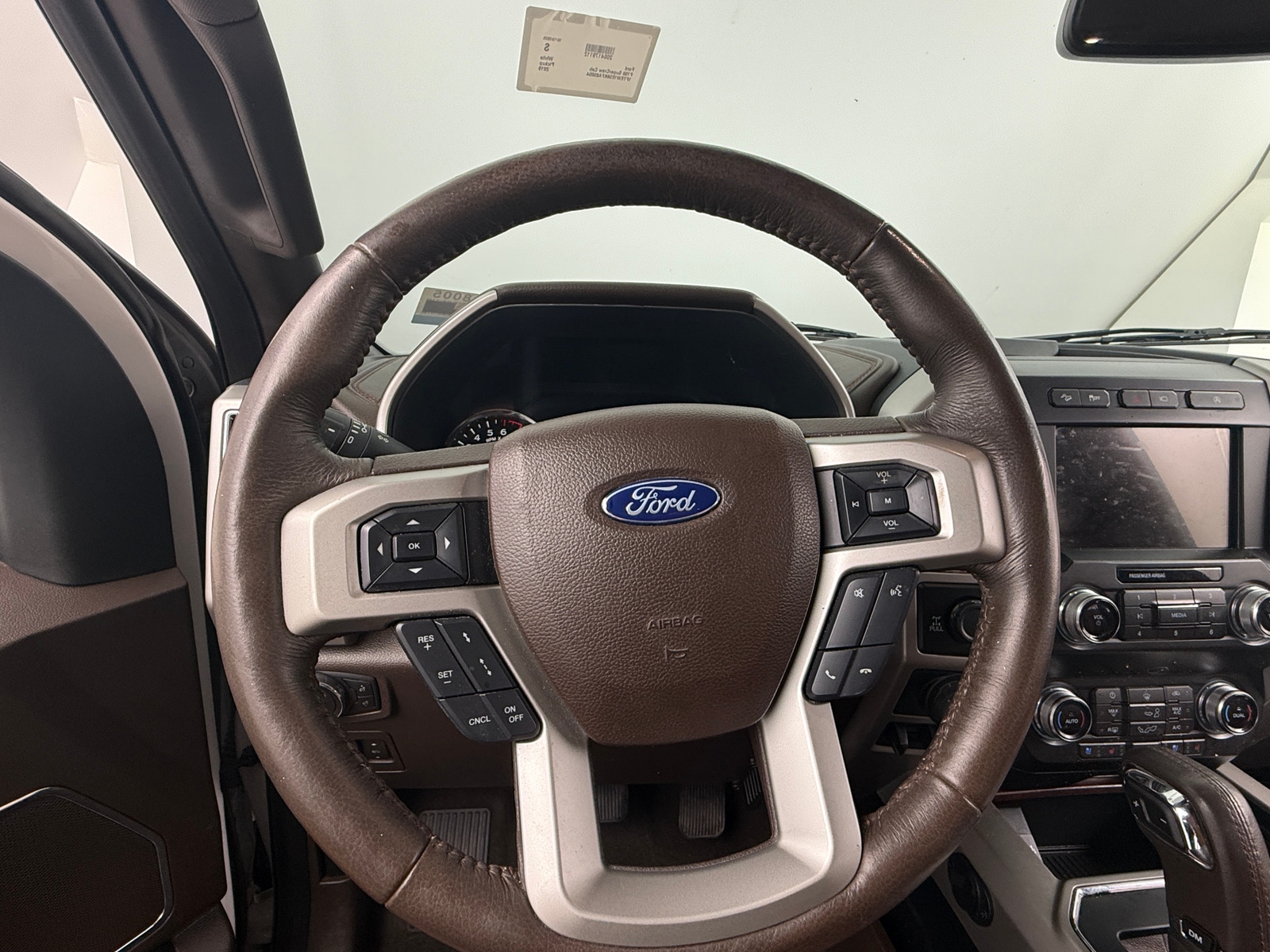 Thumbnail: 2019 Ford Econoline - 4
