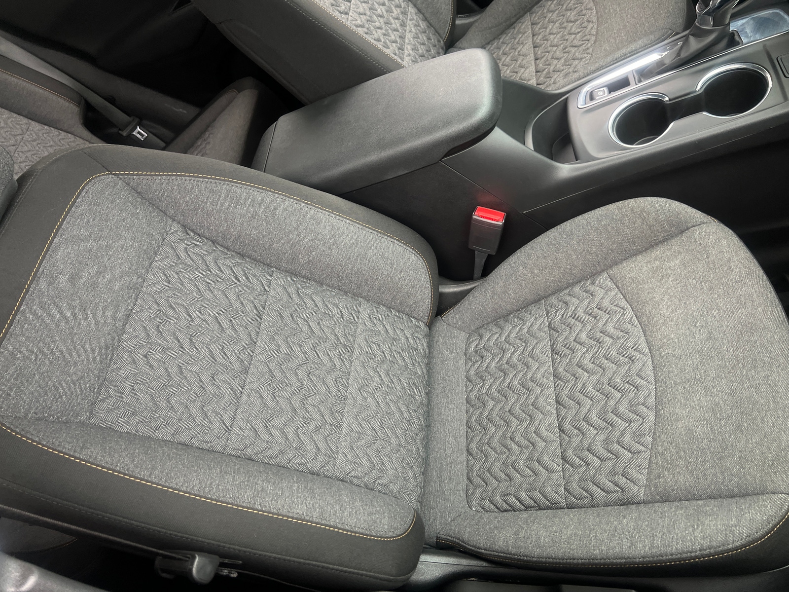 Thumbnail: 2023 Chevrolet Equinox - 2